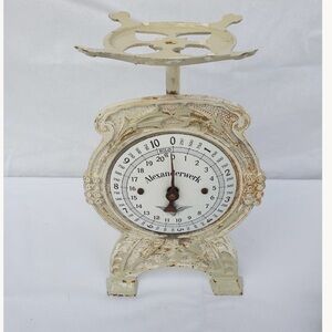 Antique Art Nouveau grocery scale from Alexanderwerk (Germany)
Circa 1910